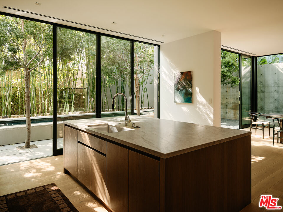 MLS #25513793 image #11