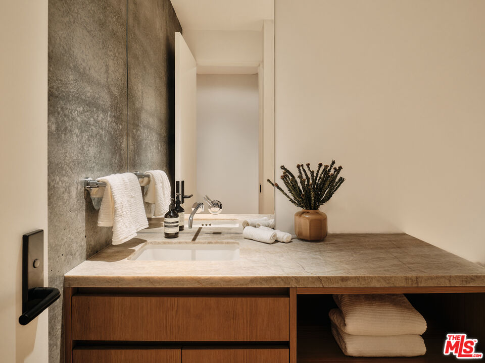 MLS #25513793 image #25