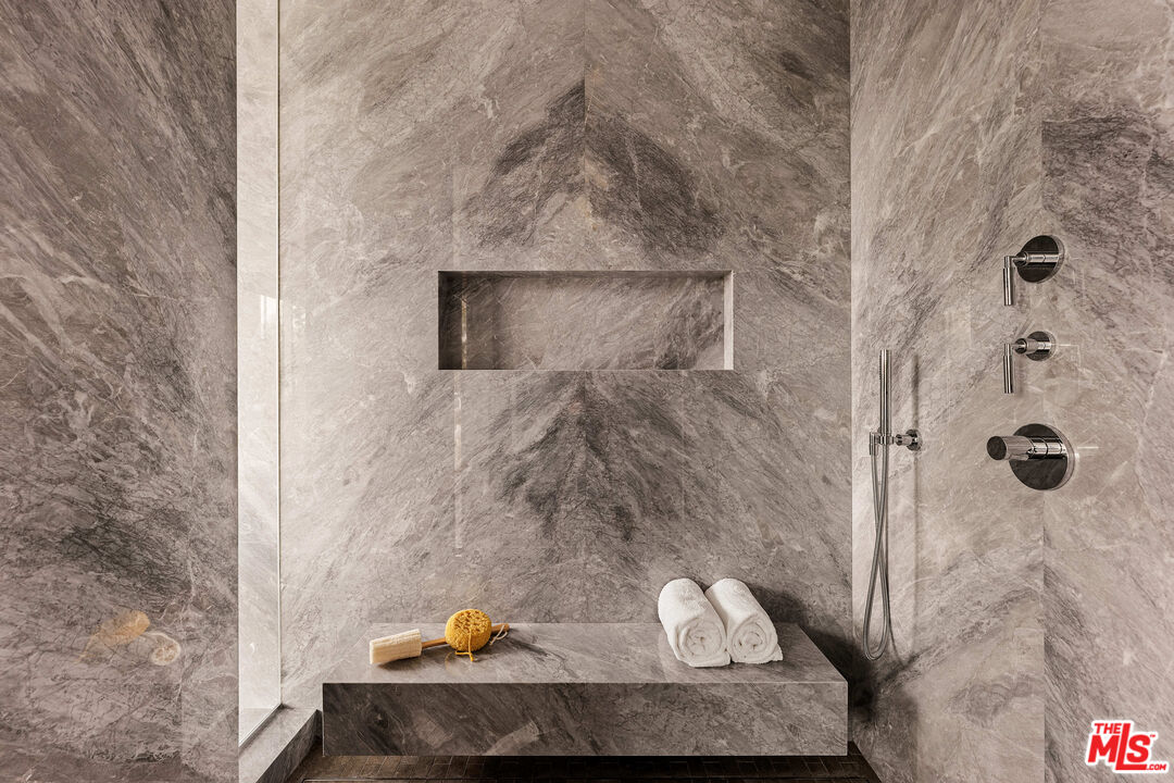 MLS #25514469 image #13