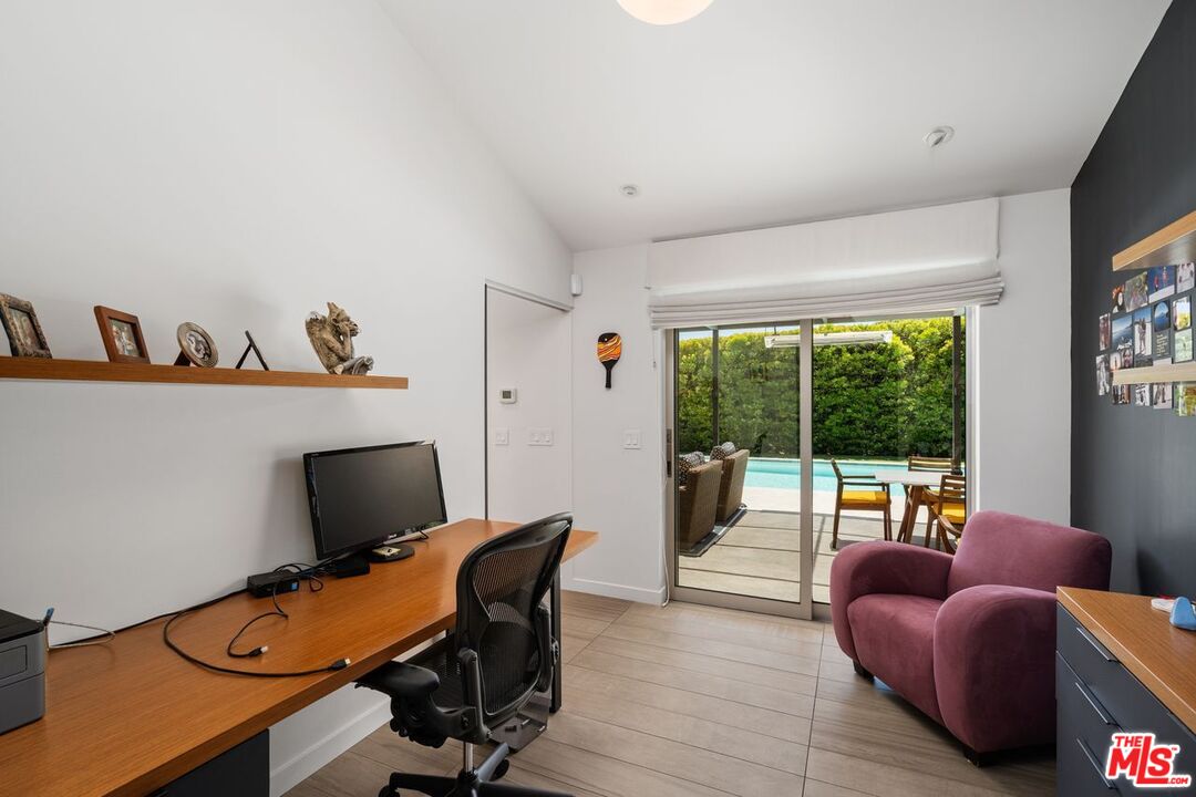 MLS #25516157 image #15