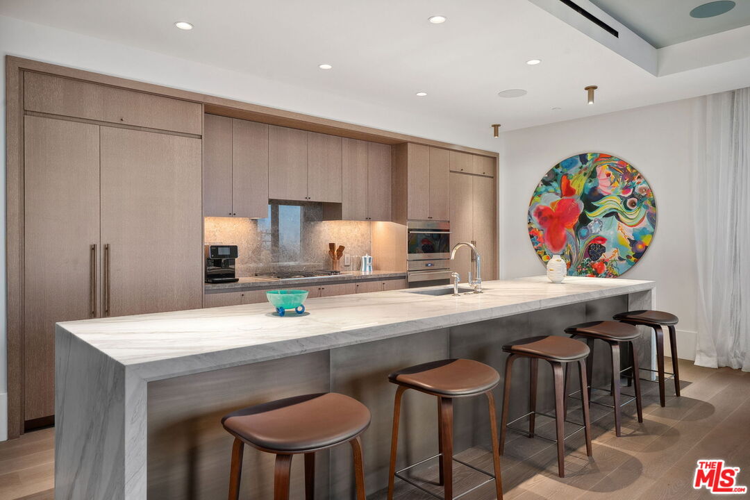 MLS #25516793 image #12