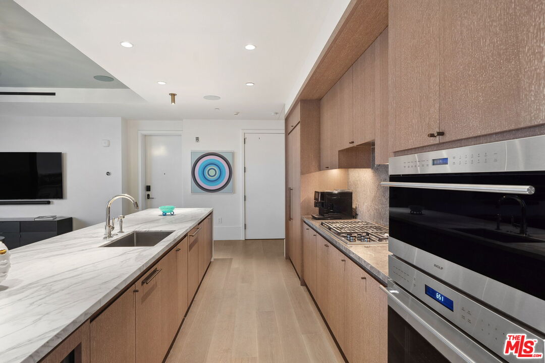 MLS #25516793 image #13