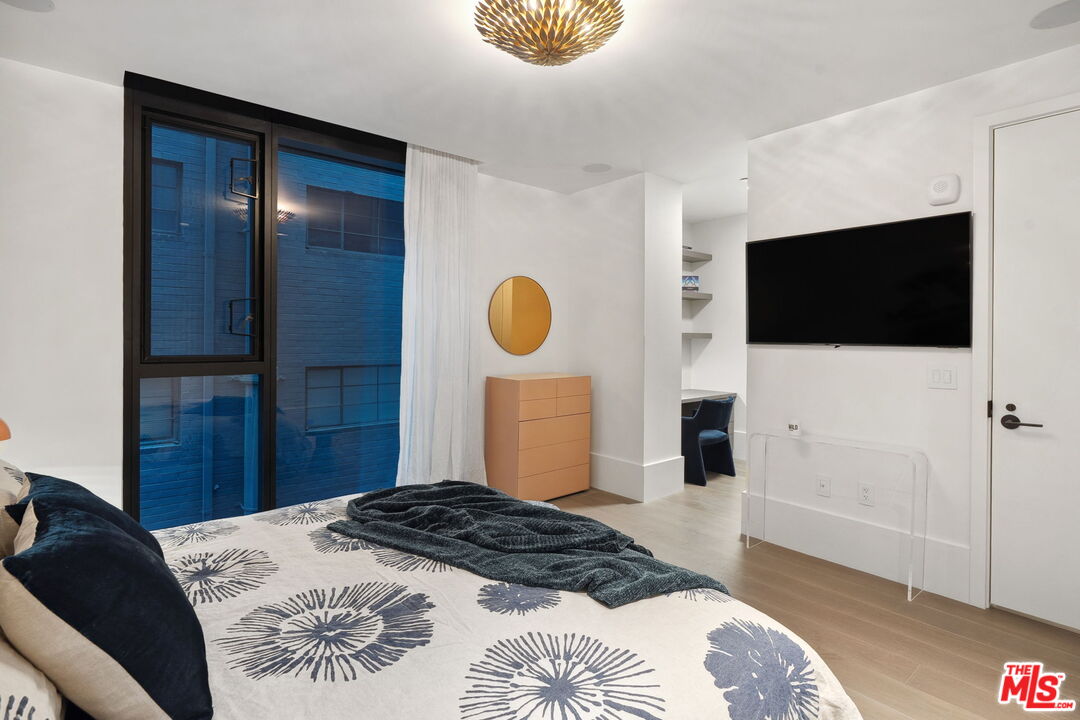 MLS #25516793 image #25