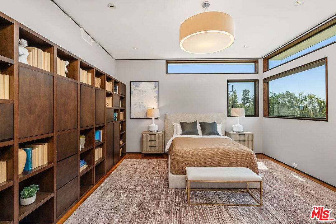 MLS #25517505 image #47