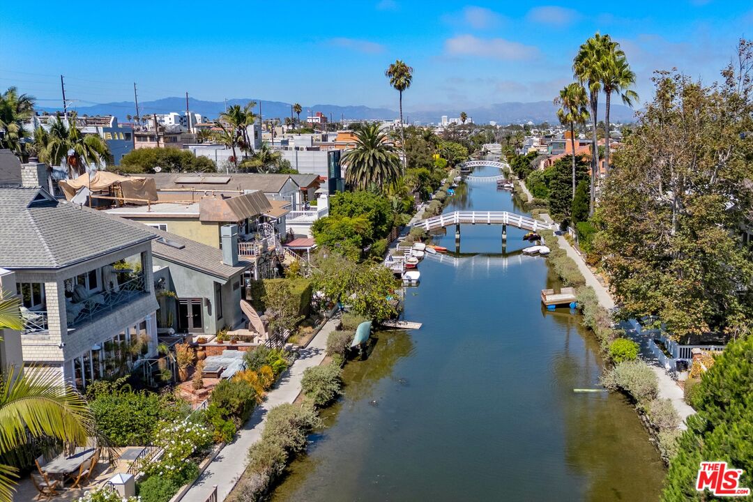 MLS #25521157 image #30