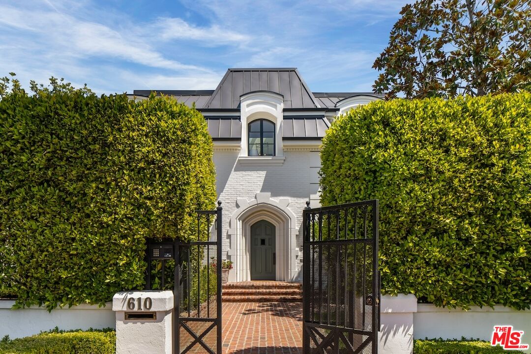 MLS #25521911 image #1