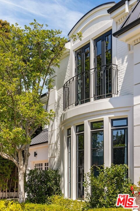 MLS #25521911 image #2