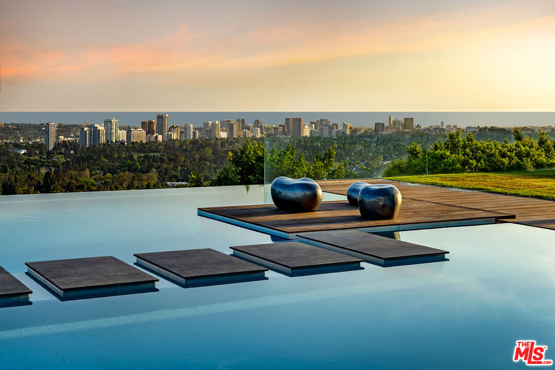 MLS #25522541 image #4