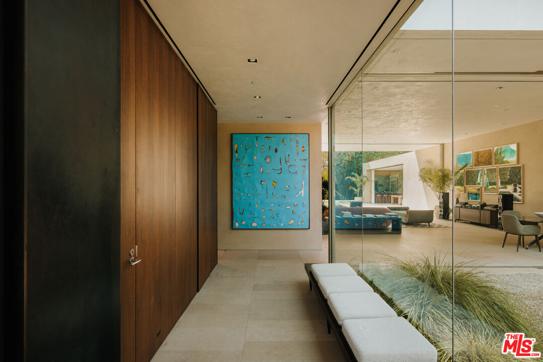 MLS #25522841 image #2