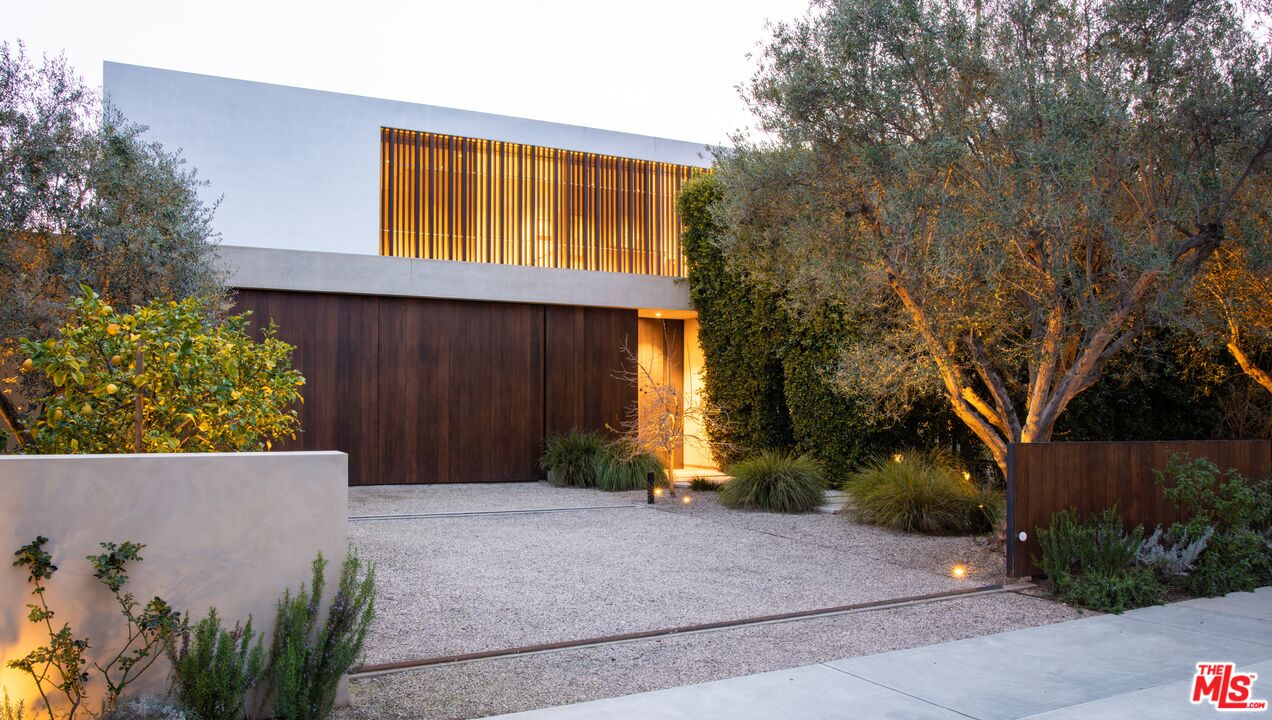 MLS #25522841 image #33