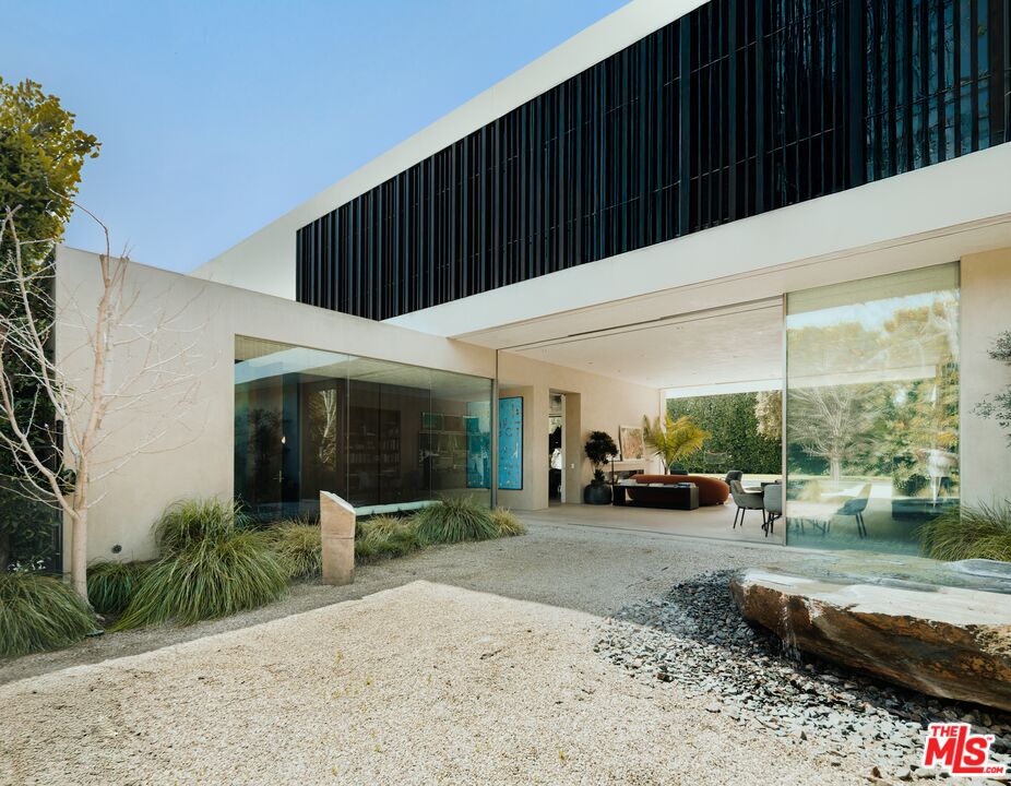 MLS #25522841 image #3