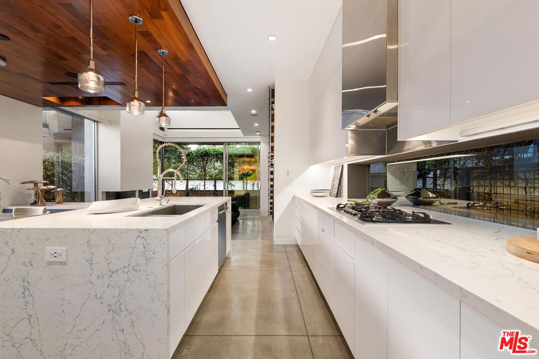 MLS #25525855 image #9