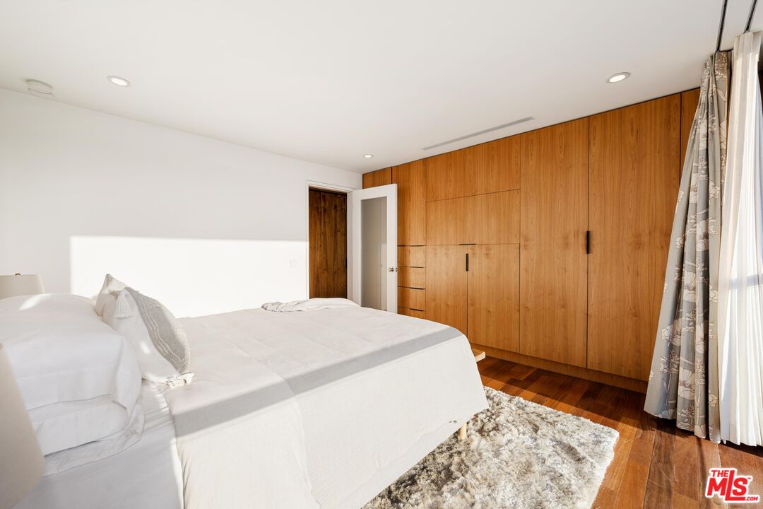 MLS #25525855 image #28