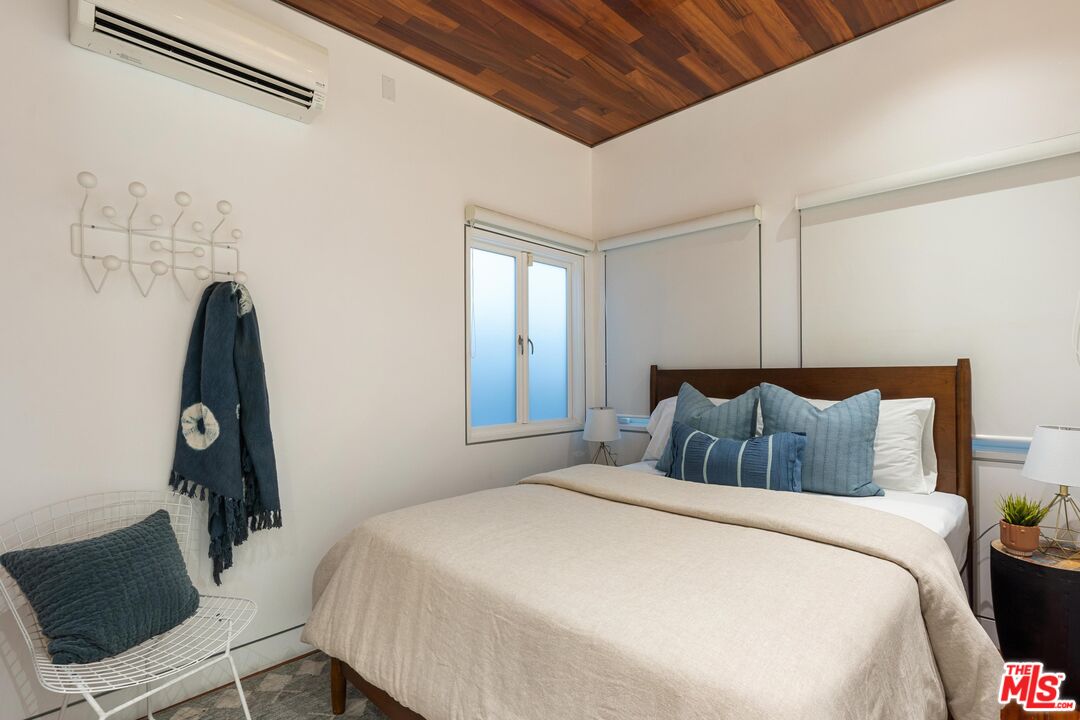 MLS #25525855 image #34