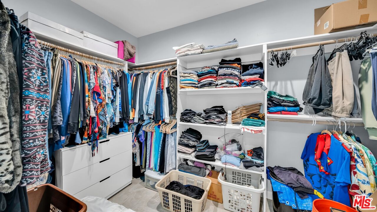 MLS #25525933 image #13