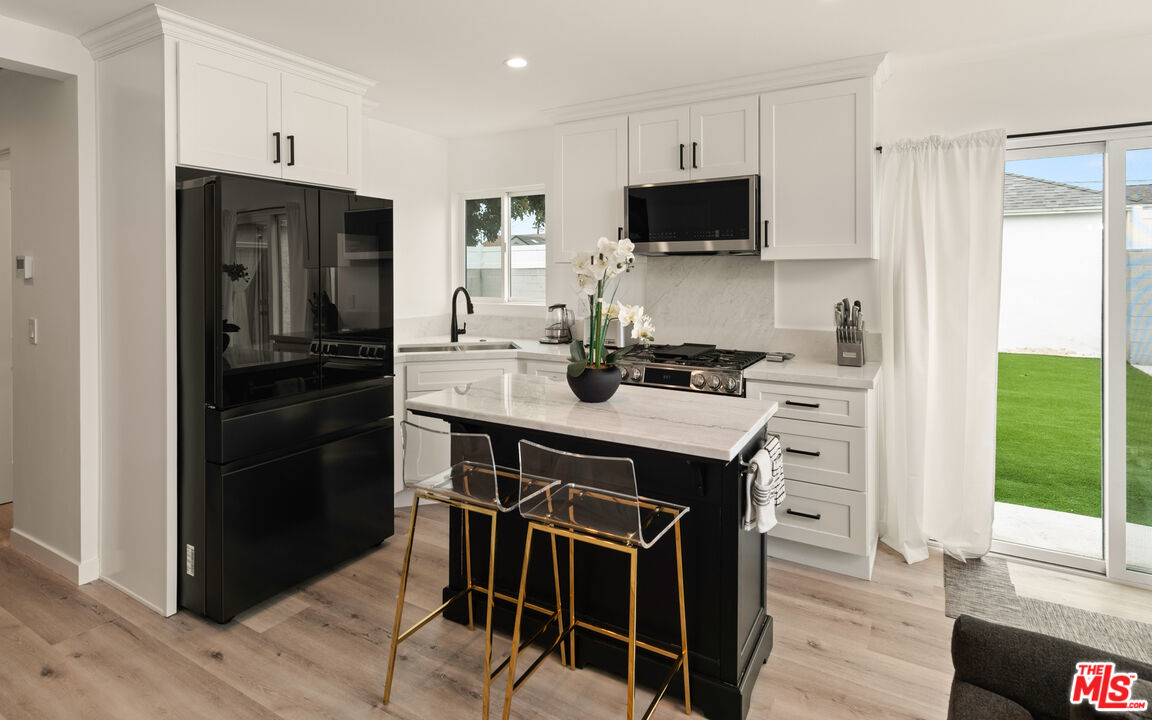 MLS #25527519 image #23