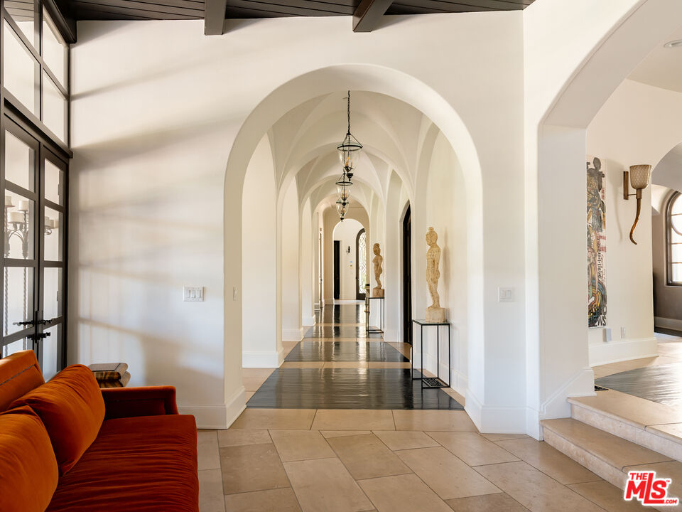 MLS #25531613 image #11