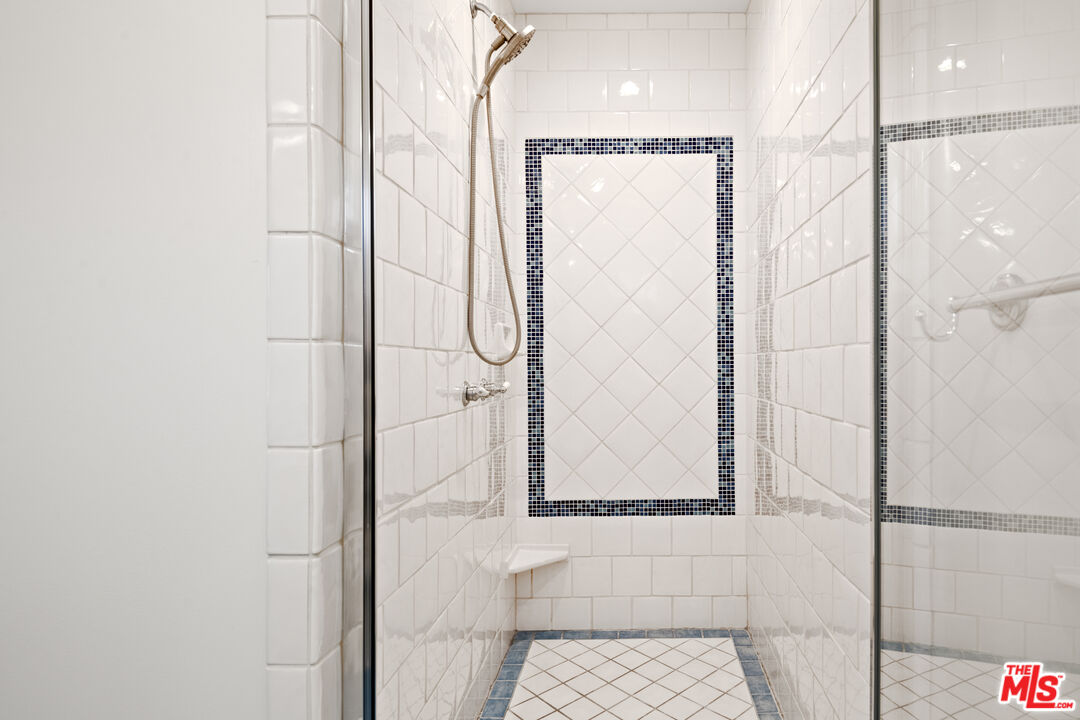 MLS #25532677 image #31