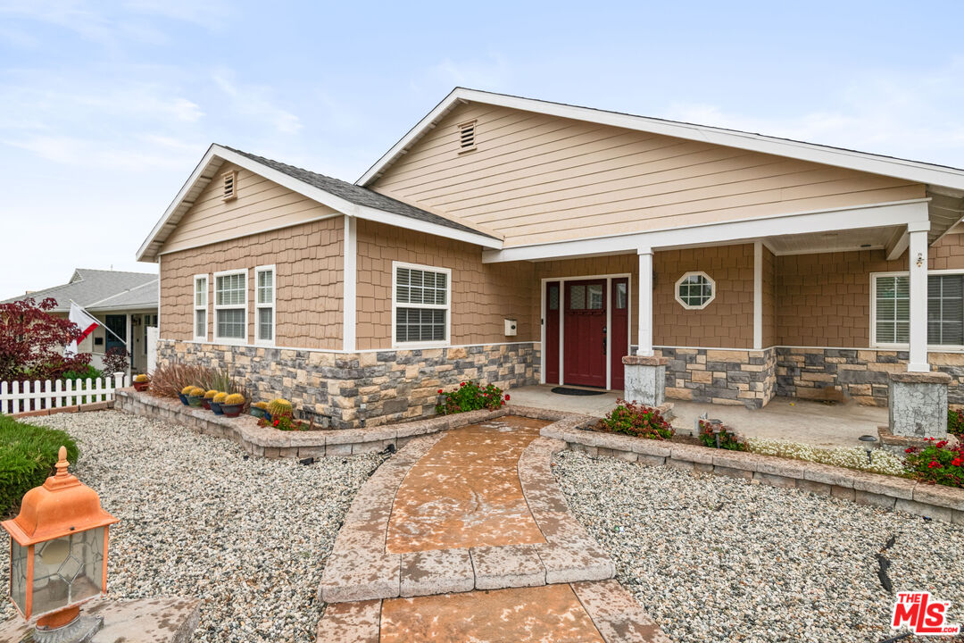 MLS #25532677 image #3