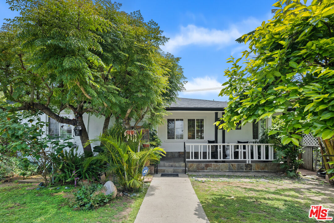 MLS #25533361 image #0