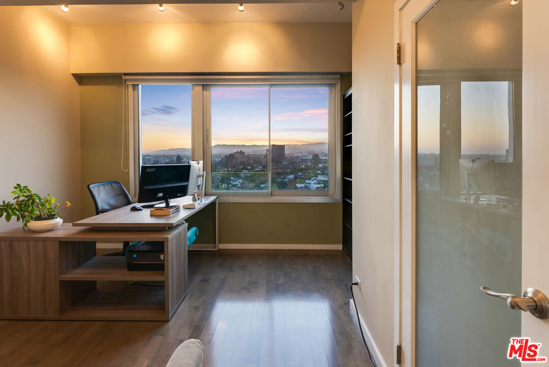 MLS #25533801 image #20