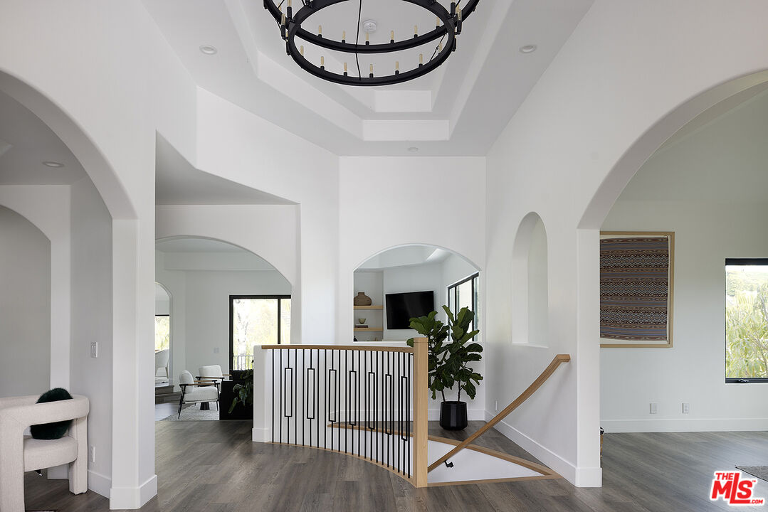 MLS #25534163 image #24