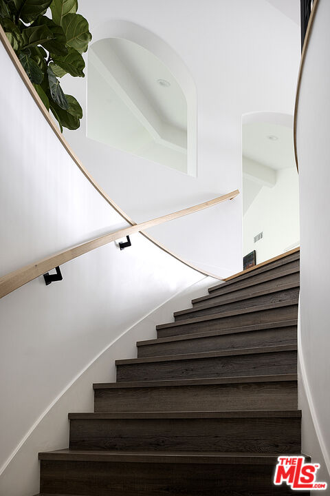 MLS #25534163 image #25