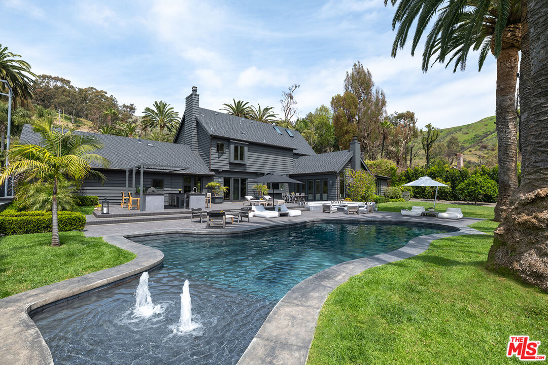 MLS #25534657 image #0