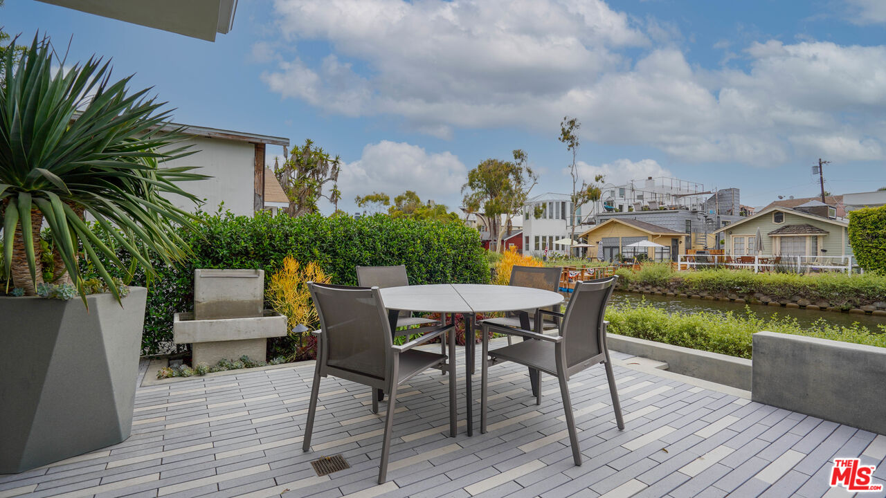 MLS #25535957 image #0