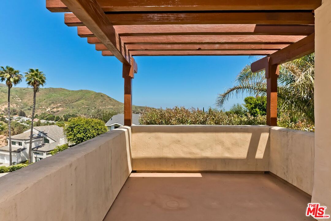 MLS #25537189 image #29