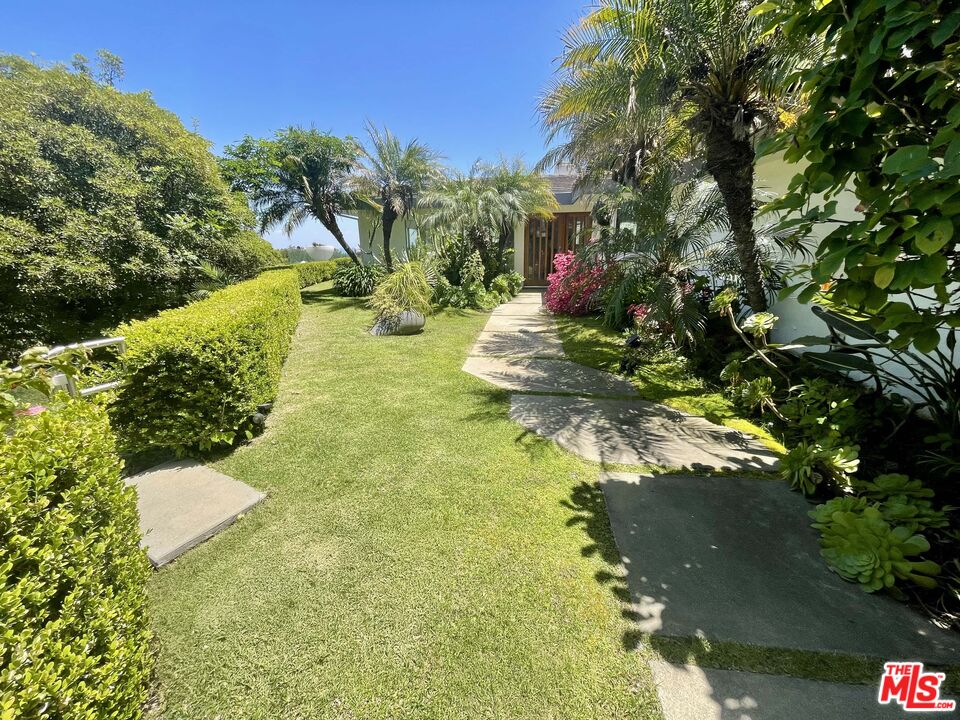 MLS #25537197 image #9