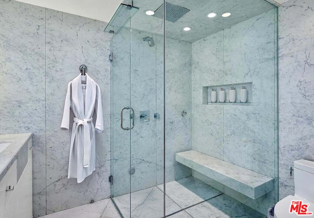 MLS #25537197 image #12