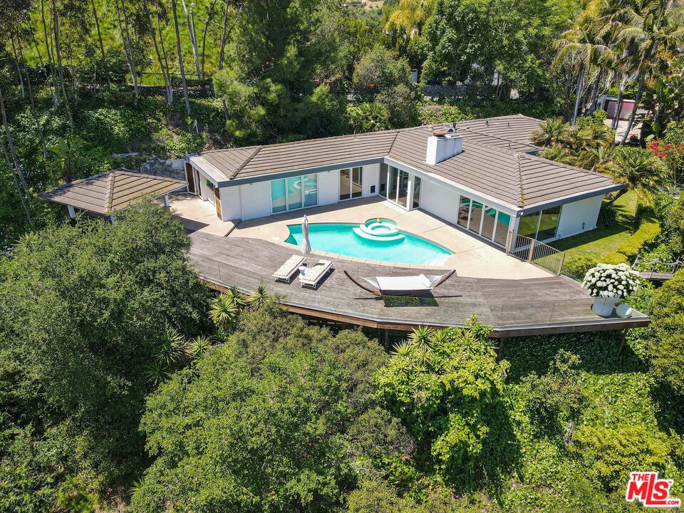 MLS #25537197 image #15