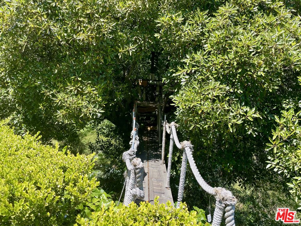 MLS #25537197 image #26