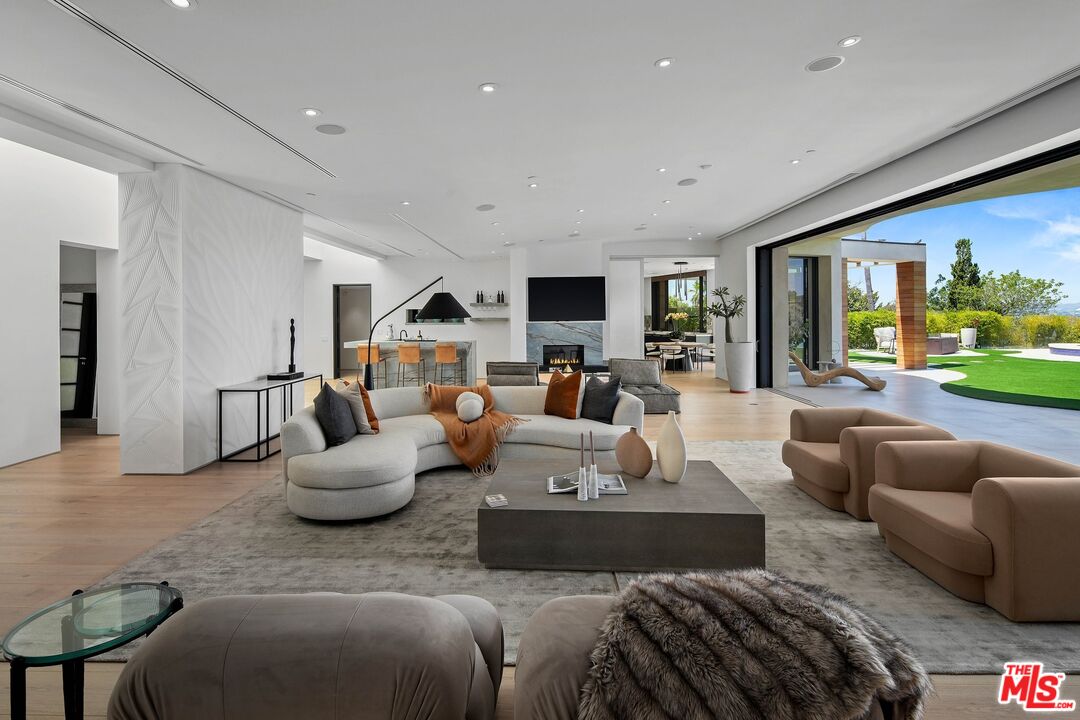 MLS #25539151 image #15