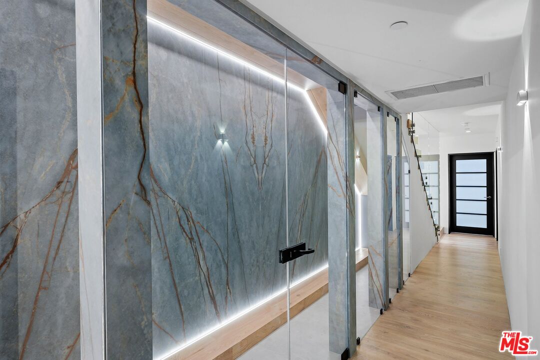 MLS #25539151 image #39