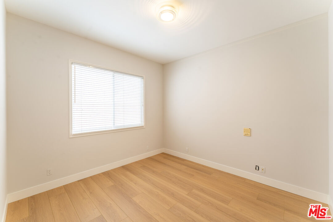 MLS #25539225 image #30