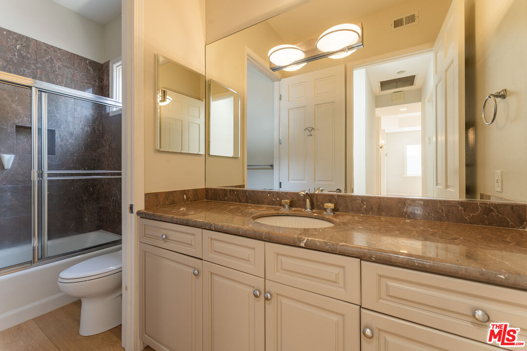 MLS #25539225 image #33