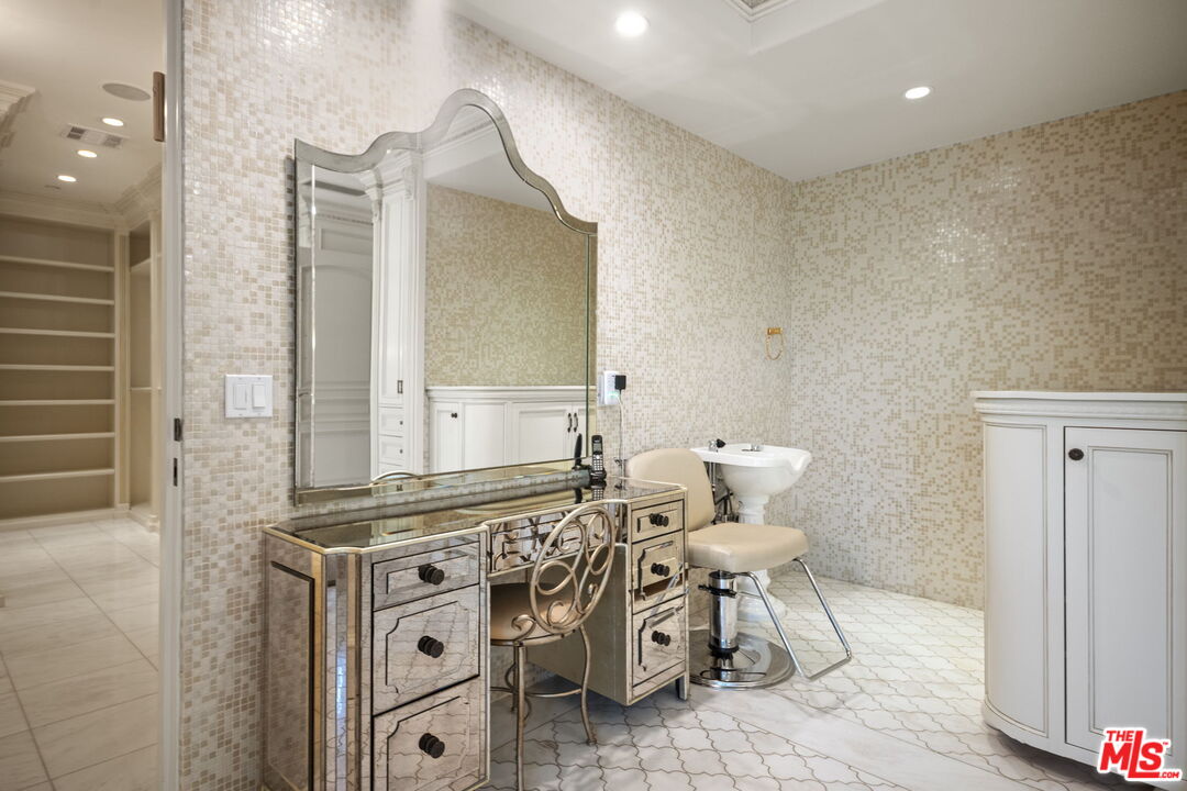 MLS #25539265 image #21