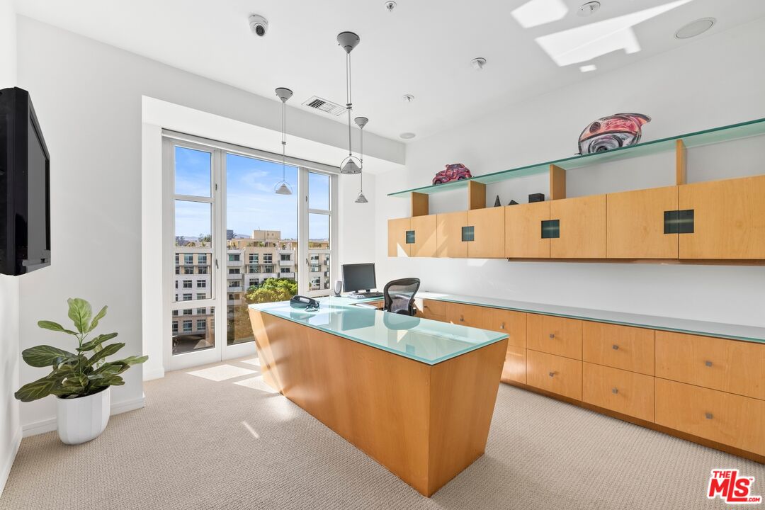 MLS #25539495 image #15