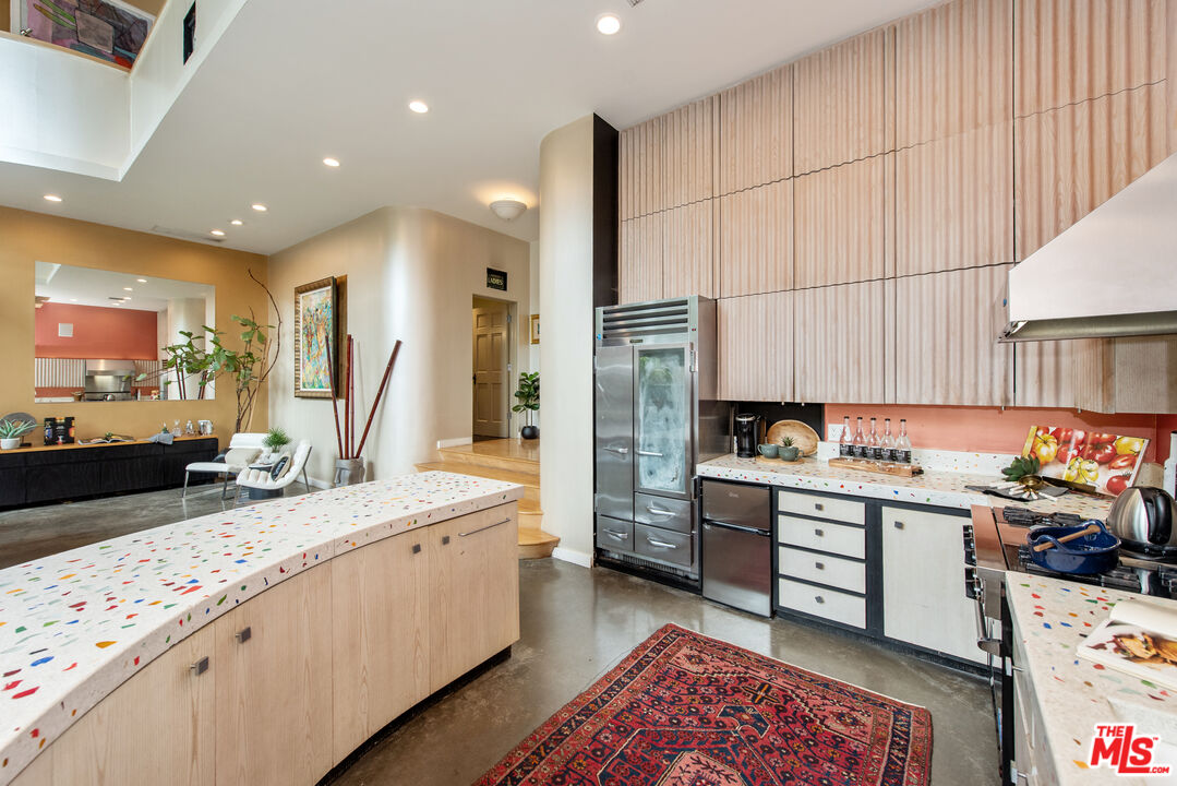 MLS #25540193 image #12