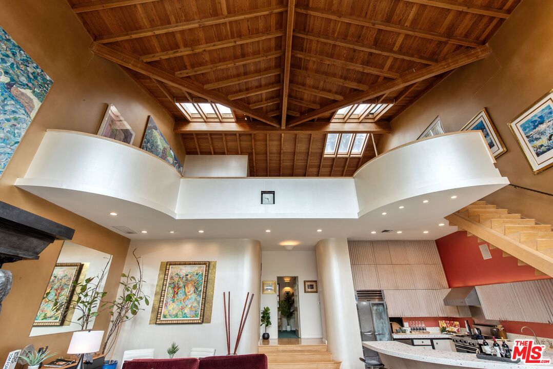 MLS #25540193 image #15