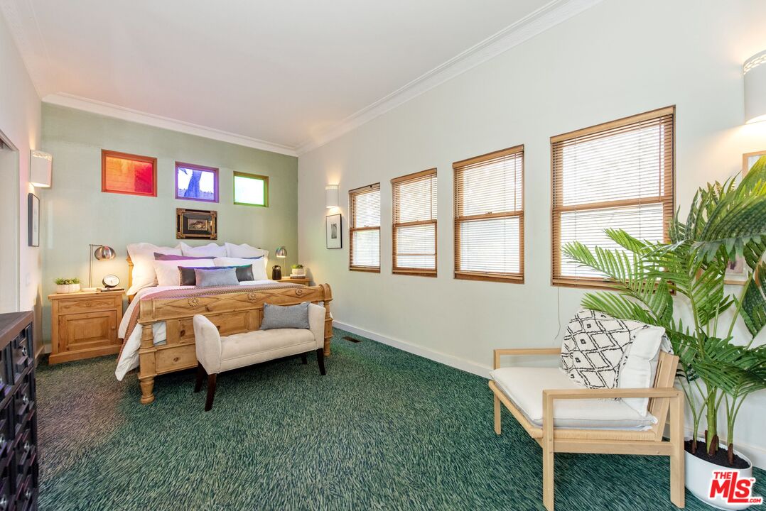 MLS #25540193 image #26