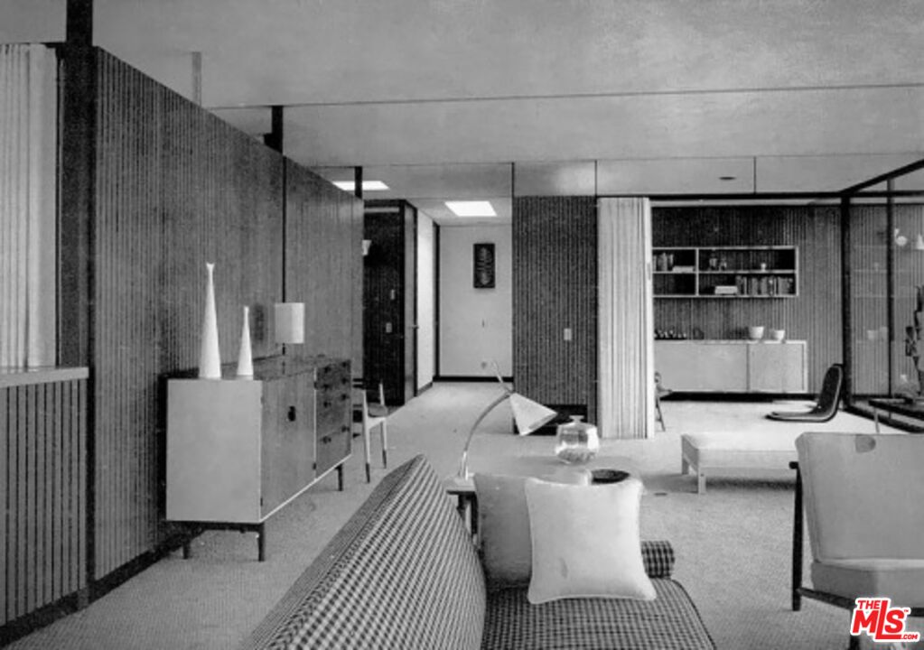 MLS #25541711 image #29