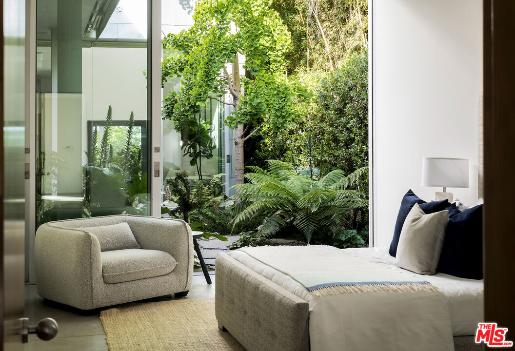 MLS #25541739 image #12