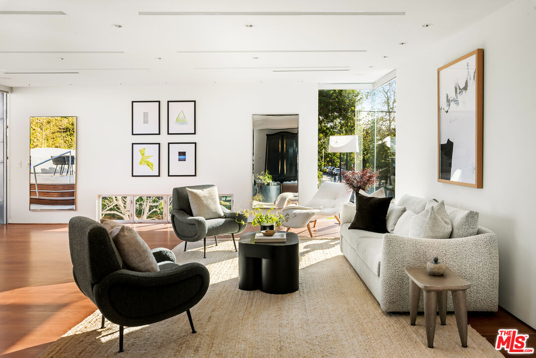 MLS #25541739 image #21