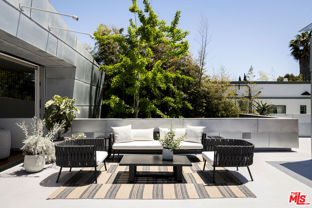 MLS #25541739 image #23