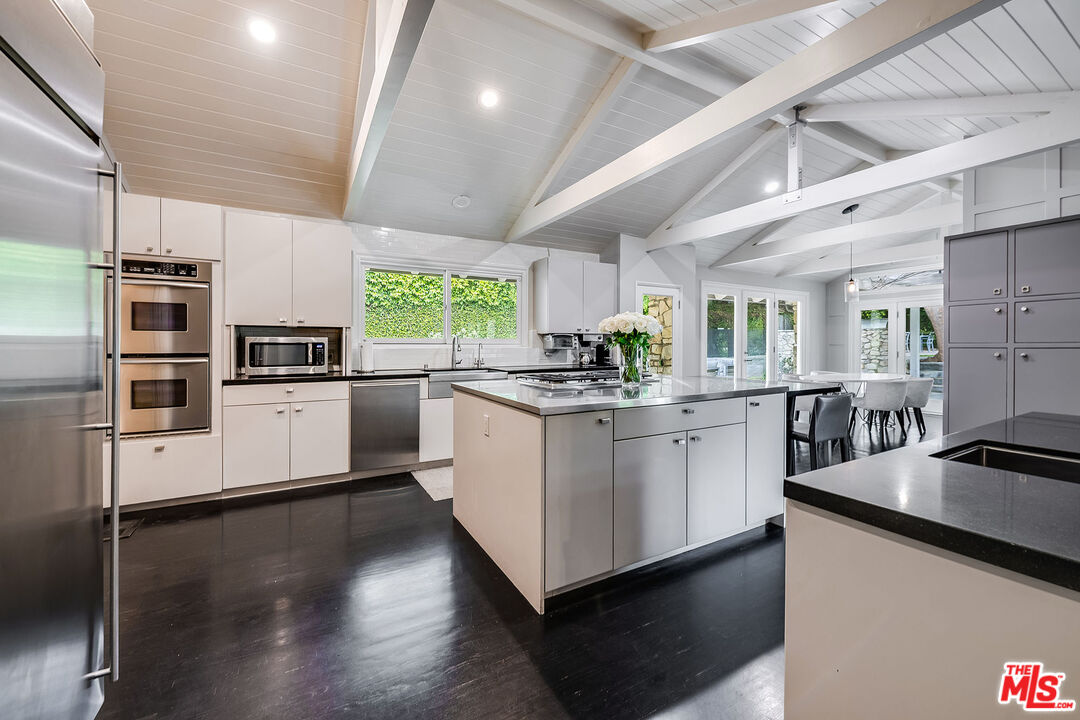 MLS #25541743 image #10