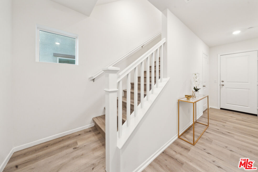 MLS #25543067 image #10