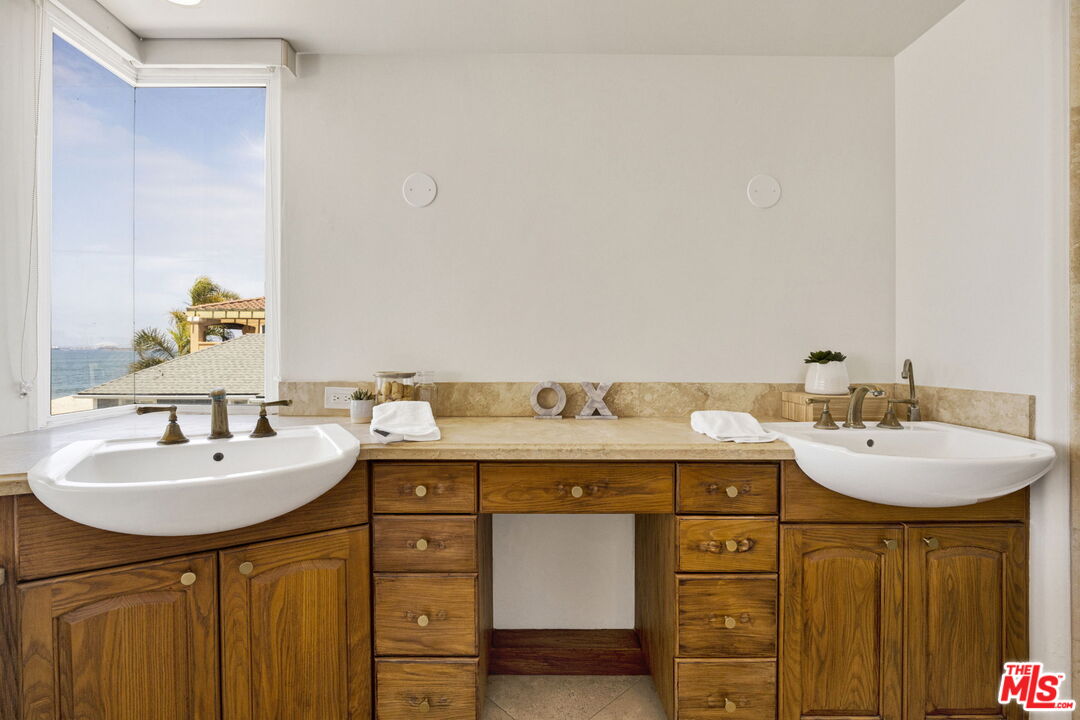 MLS #25543451 image #10